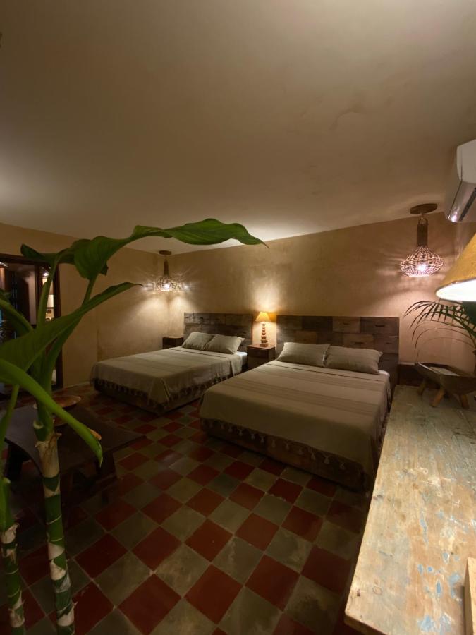 Casa Silice Guesthouse Valladolid  Eksteriør billede
