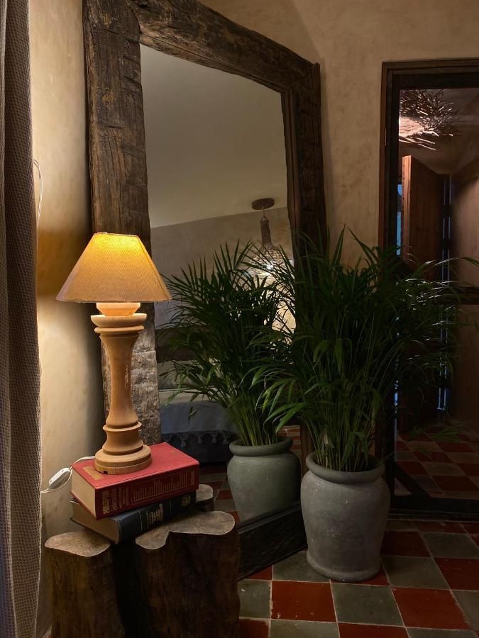 Casa Silice Guesthouse Valladolid  Eksteriør billede