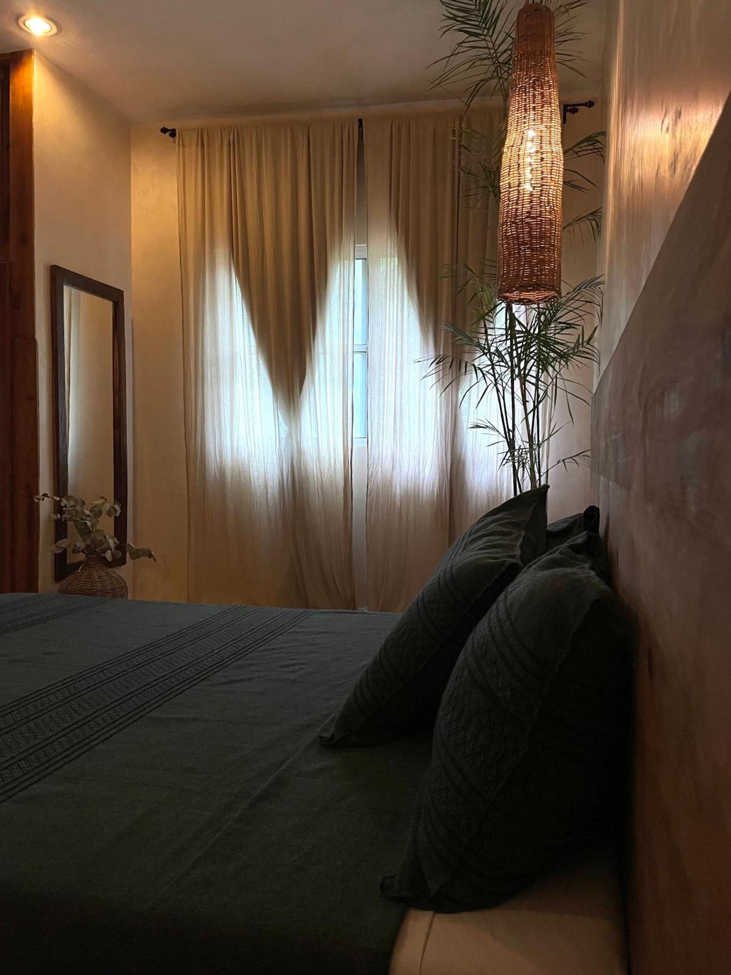 Casa Silice Guesthouse Valladolid  Eksteriør billede