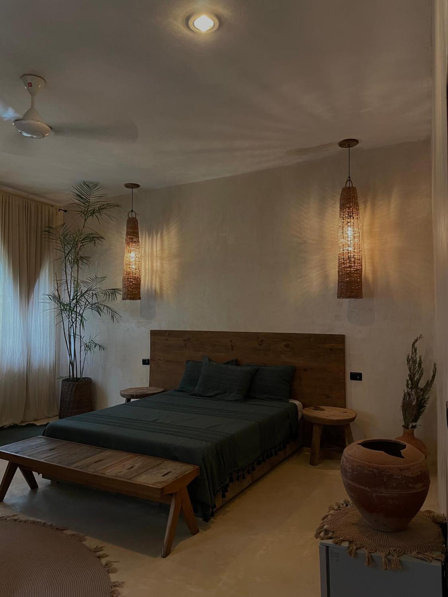 Casa Silice Guesthouse Valladolid  Eksteriør billede