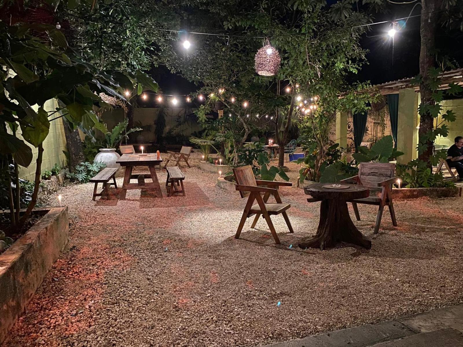 Casa Silice Guesthouse Valladolid  Eksteriør billede