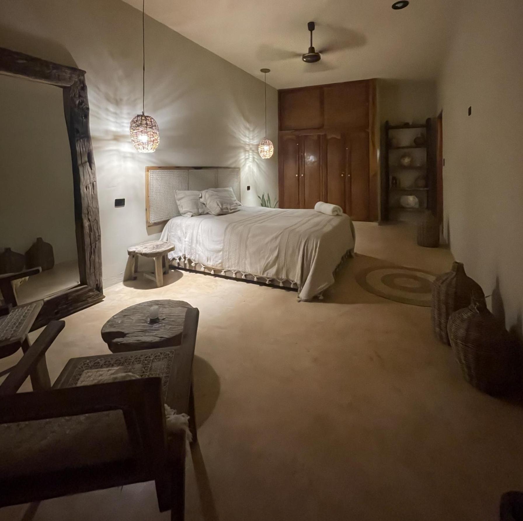 Casa Silice Guesthouse Valladolid  Eksteriør billede